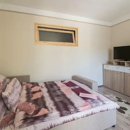 아파트 Mango Apartman 에게르
